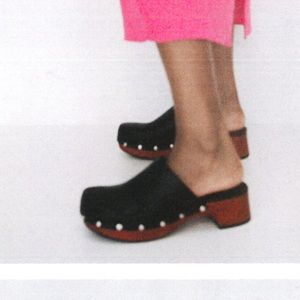 Women’s Zara black studded clogs